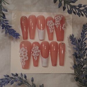 Elegant Floral Press-On Nails XL Length Gel